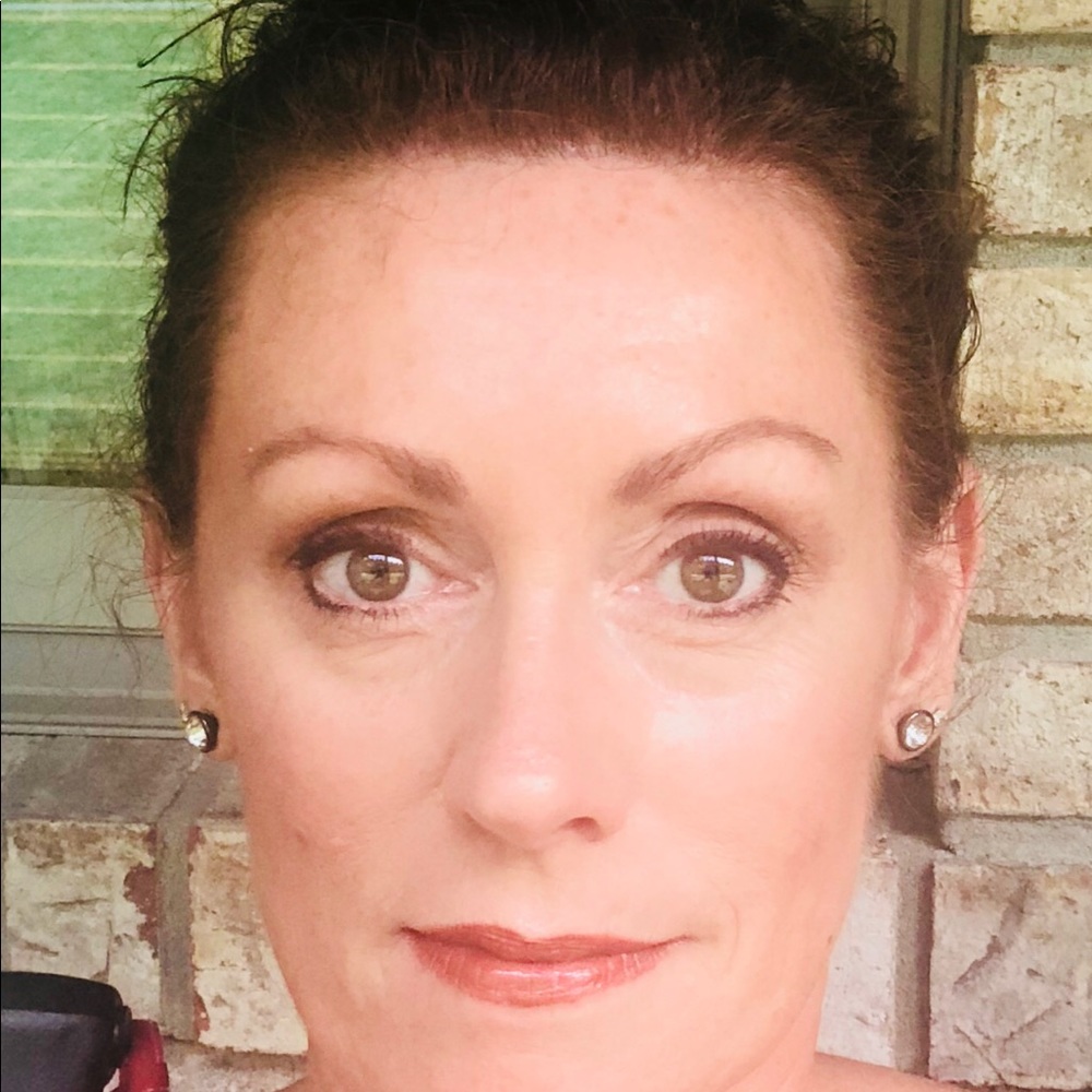 Meet your Posher, Mechelle